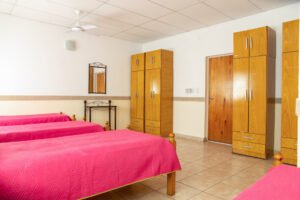 dormitorio geriátrico